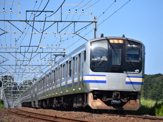 横須賀・総武快速線の車両E217系